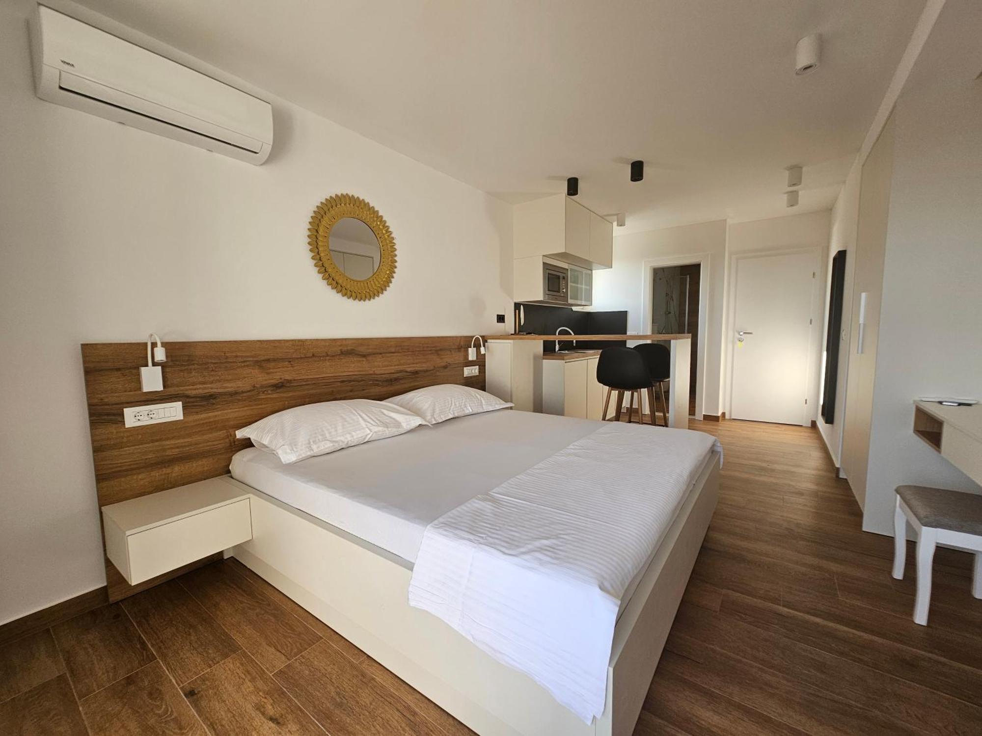 Apartmani Sole Makarska Esterno foto