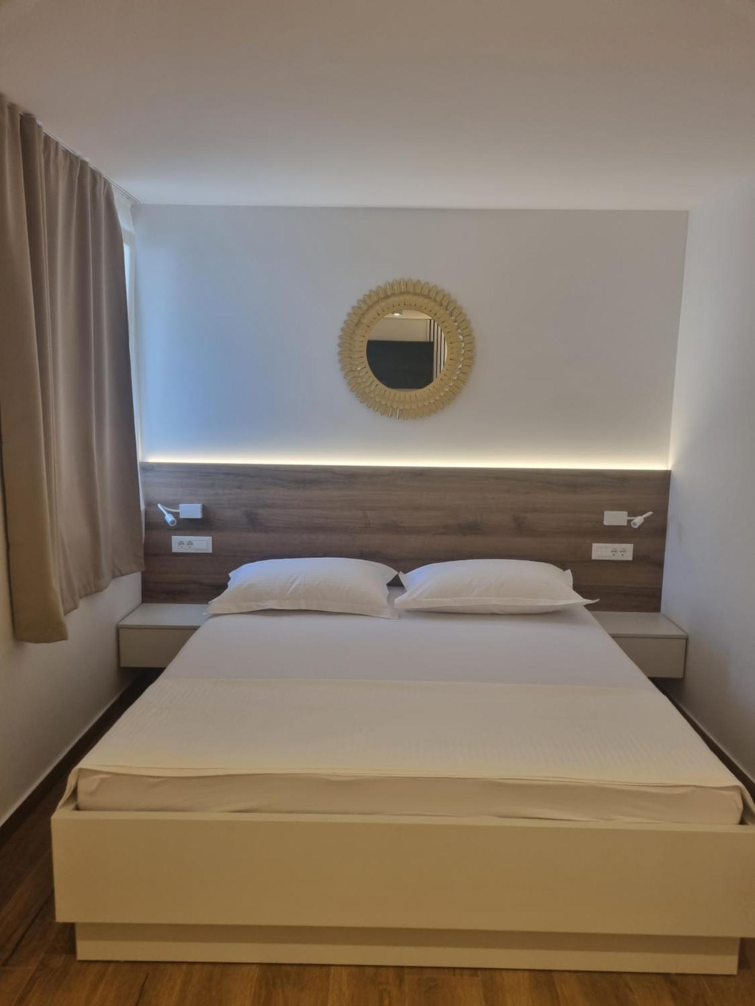 Apartmani Sole Makarska Esterno foto